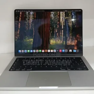 New Laptop Apple MacBook Pro M1 16GB Apple M1 Pro SSD 1T