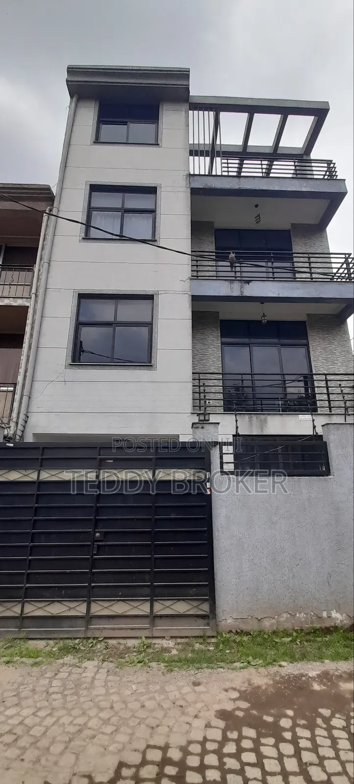 7bdrm House in Haile Garment, Nifas Silk-Lafto for sale