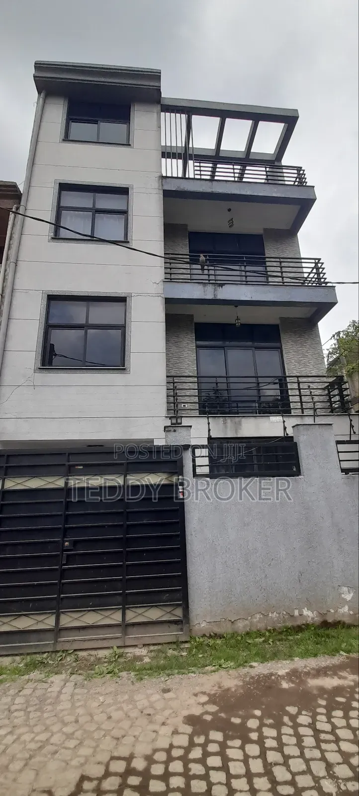 7bdrm House in Haile Garment, Nifas Silk-Lafto for sale