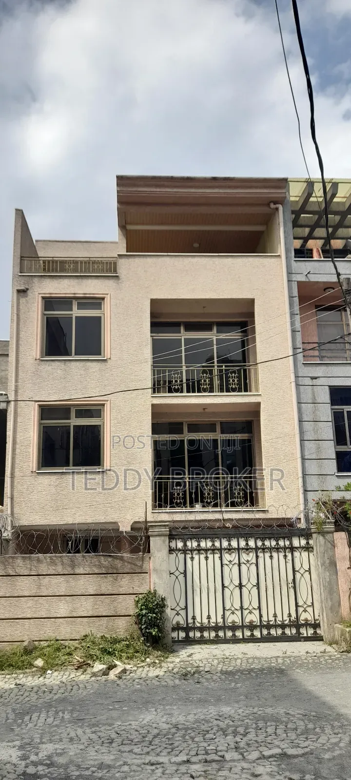 6bdrm House in Haile Garment, Nifas Silk-Lafto for sale