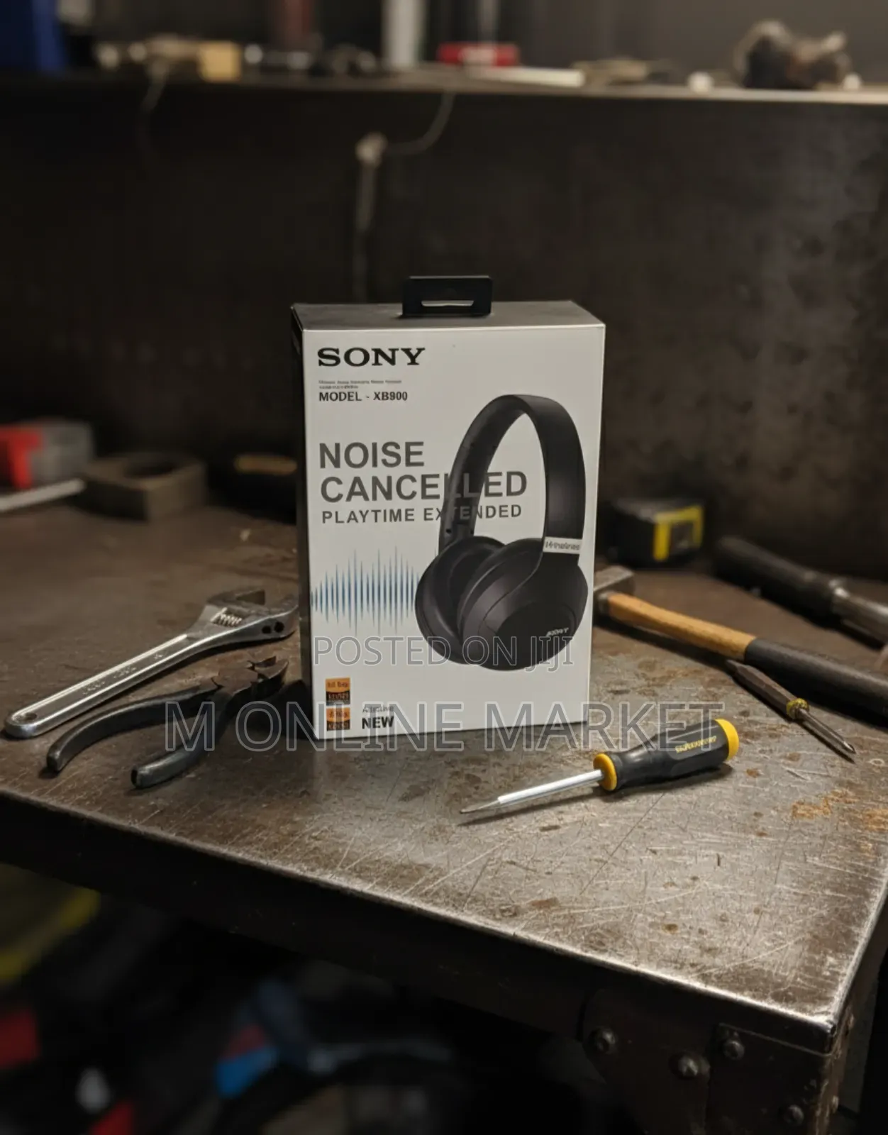 Sony 900 Lasts Longer, High-Grade Materials, Long Life.