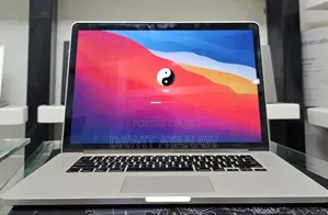 Photo - New Laptop Apple MacBook Pro 2015 16GB Intel Core i7 SSD 256GB