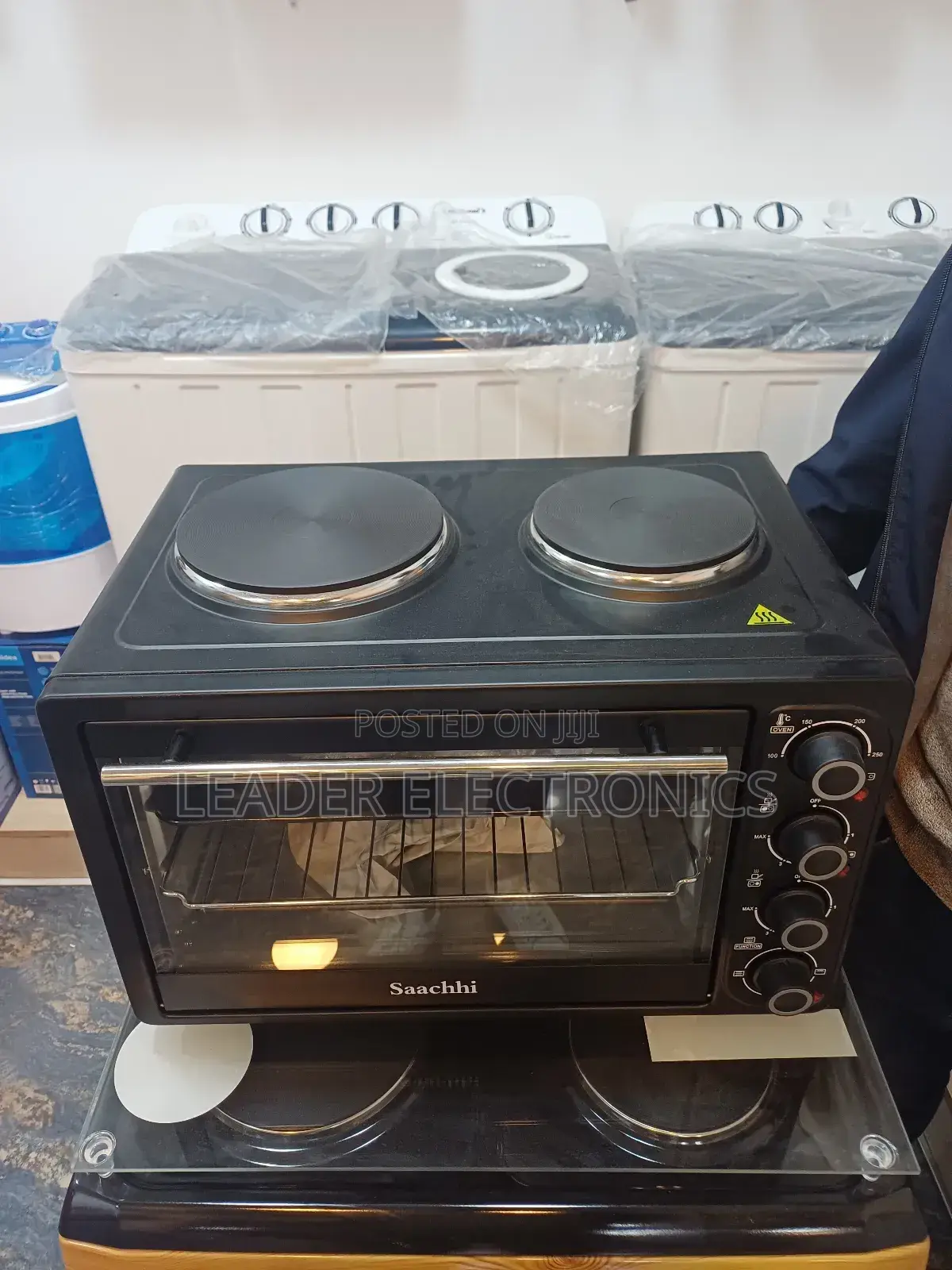 Small but Mighty! | Saachi 38l Mini Oven Review