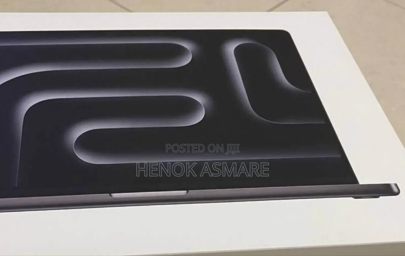 New Laptop Apple MacBook Pro 24GB Apple M4 SSD 512GB