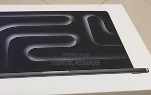 New Laptop Apple MacBook Pro 24GB Apple M4 SSD 512GB