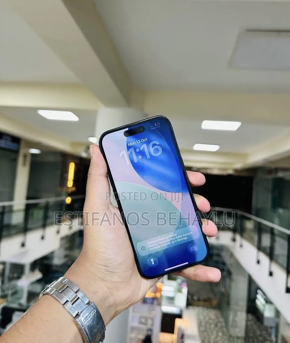 Apple iPhone 15 128 GB Black