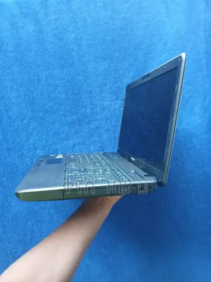 New Laptop Toshiba Satellite C665 4GB HDD 256GB