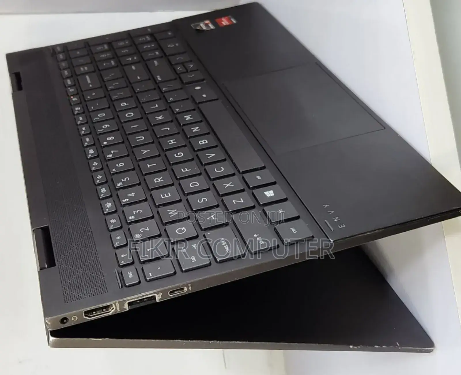 New Laptop HP Envy X360 16GB AMD Ryzen 5 SSD 256GB