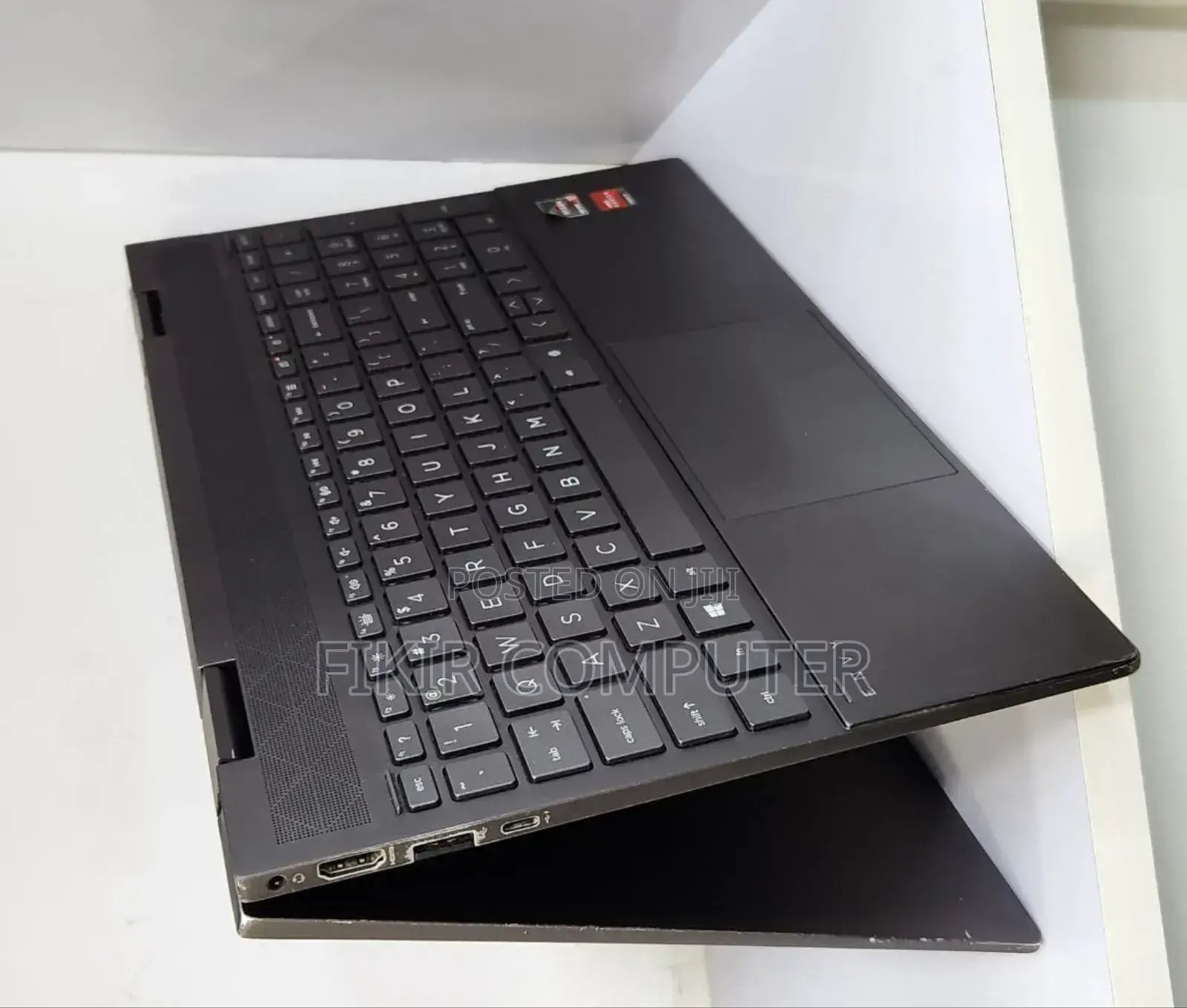 New Laptop HP Envy X360 16GB AMD Ryzen 5 SSD 256GB
