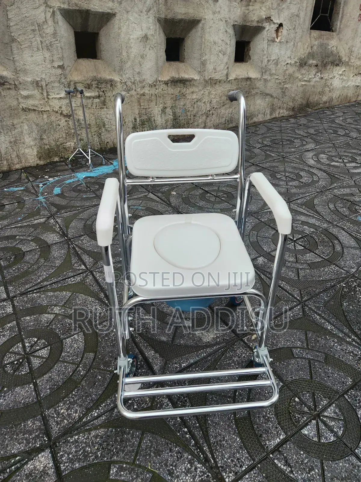 Toilet Wheelchair宛轉wheelchair麵包wheelchair推動wheelchair爽約wheelchair New