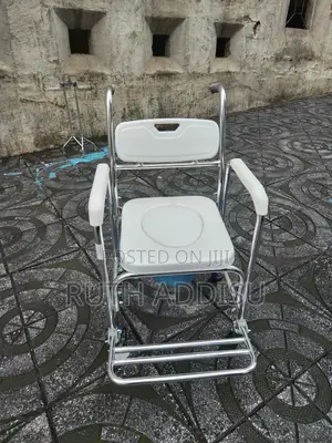 Toilet Wheelchair宛轉wheelchair麵包wheelchair推動wheelchair爽約wheelchair New