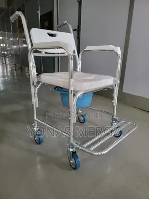 Photo - Bath Shower Toilet Chair桶凸commode/Shower Chair曾~Hospital Medical Chair