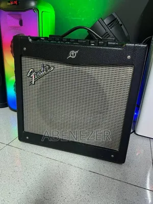 Photo - Fender 100%Original Guitar Amplifier