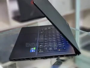 New Laptop Asus ROG Zephyrus G15 16GB Intel Core I7 SSD 1T