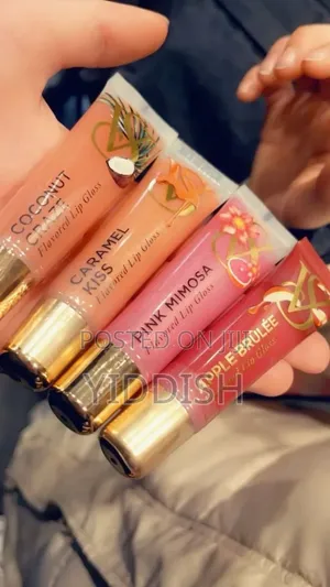 Photo - Victoria Secret Lip Gloss
