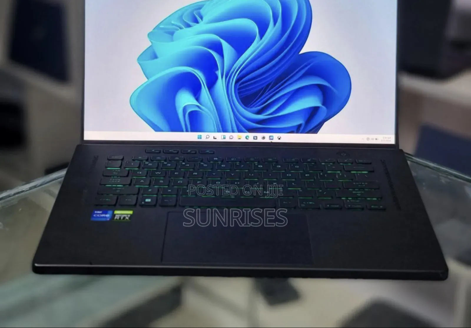 New Laptop Asus ROG Zephyrus G15 16GB Intel Core I7 SSD 1T