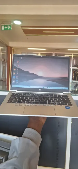 New Laptop HP ProBook 430 G8 16GB Intel Core I5 SSD 512GB