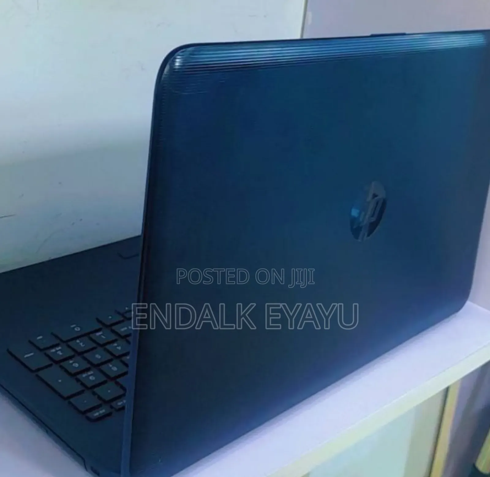 New Laptop HP 8GB AMD A10 SSD 512GB