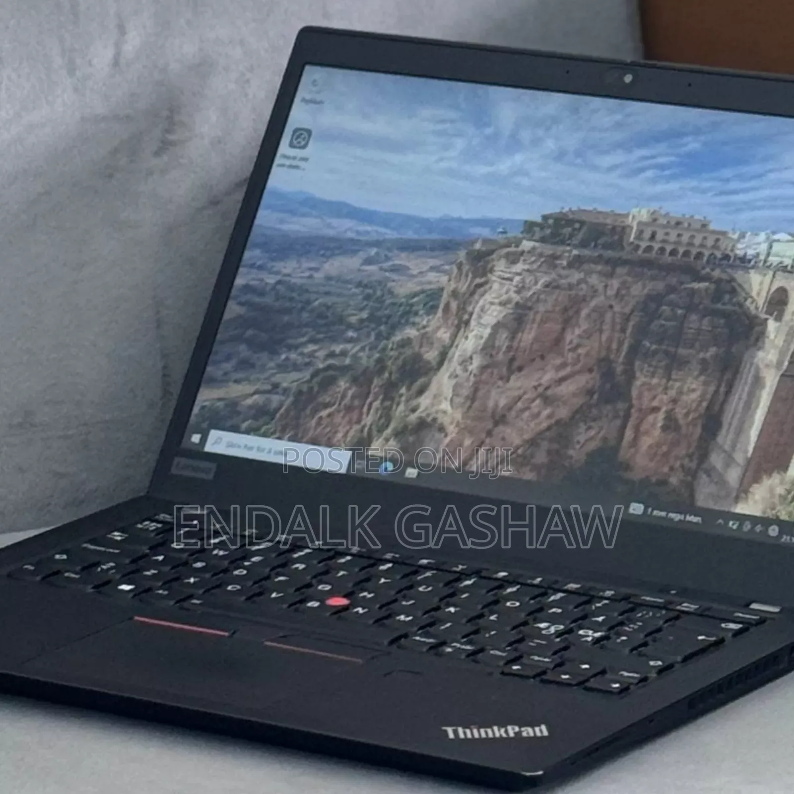 New Laptop Lenovo ThinkPad X390 8GB Intel Core I7 SSD 256GB