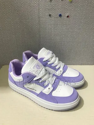 High Quality Shoes With Unique Color