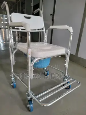 Photo - Toilet/Aluminum Frame + Pp Bucket Chair司∝Complete Cleaning / Bucket