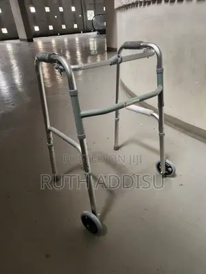 Foldable Walker麻豆walker朱槿medical Walker喬遷medical Walker延誤walker New