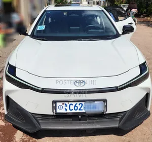 Photo - Toyota bZ3 2024 White