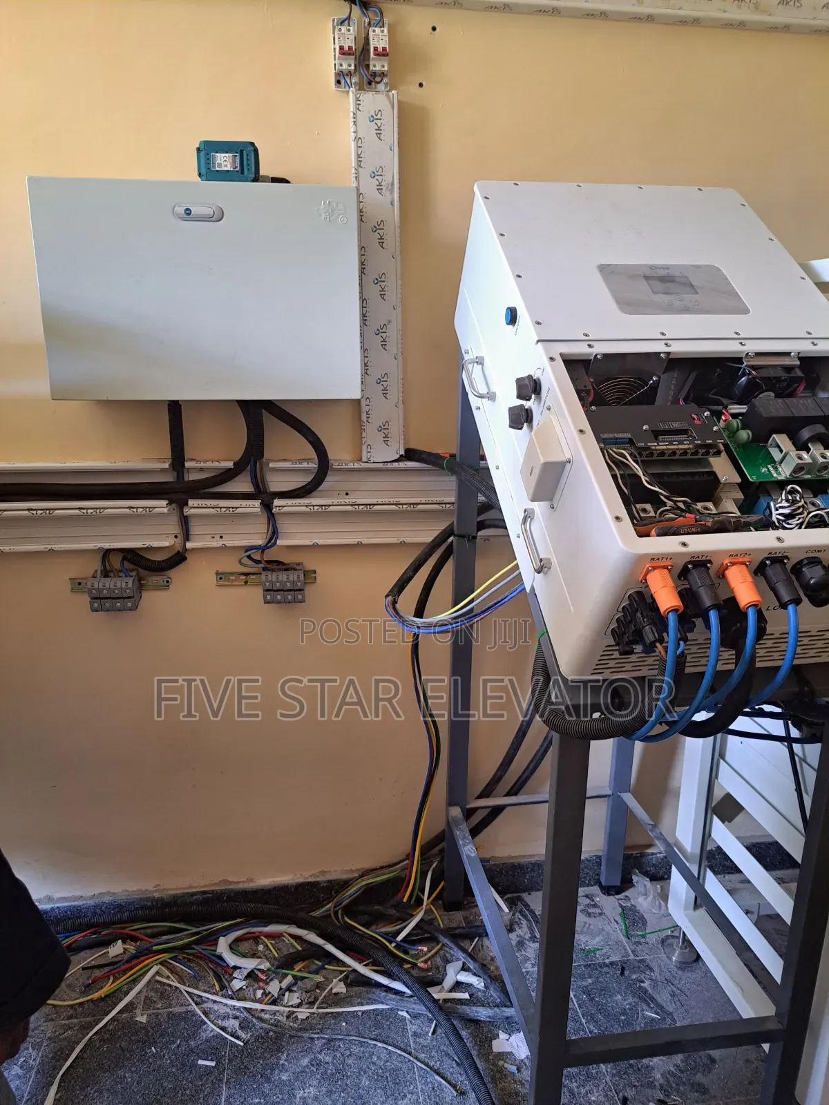 Srne 5 Kw Solar Inverter 5.12 KWH Battery Combo – Perfect for Home
