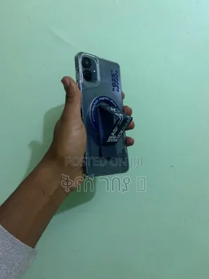 Photo - New Samsung Galaxy A06 128 GB Gray