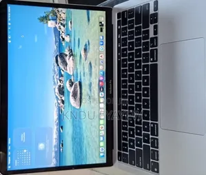 New Laptop Apple MacBook Air 2022 M2 8GB Apple M2 SSD 512GB