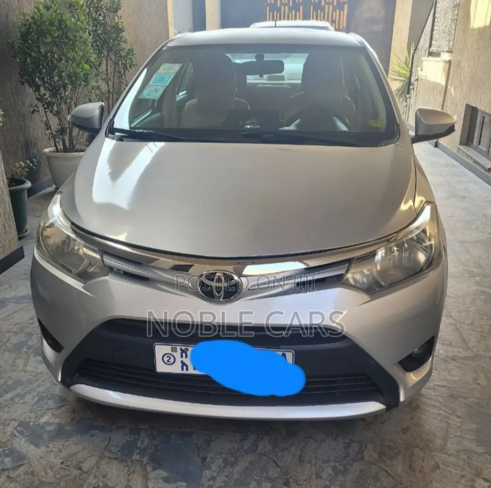 Toyota Yaris 2015 Silver