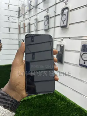 Photo - Apple iPhone 13 Pro Max 128 GB Blue