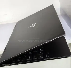 Laptop HP Envy X360 16GB AMD Ryzen 5 SSD 256GB