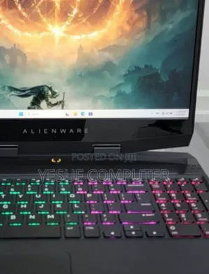 New Laptop Alienware Area-51m 16GB Intel Core I7 SSD 512GB