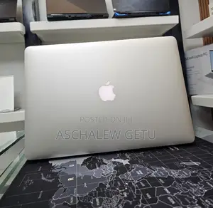 New Laptop Apple MacBook Pro 2015 16GB Intel Core I7 SSD 256GB