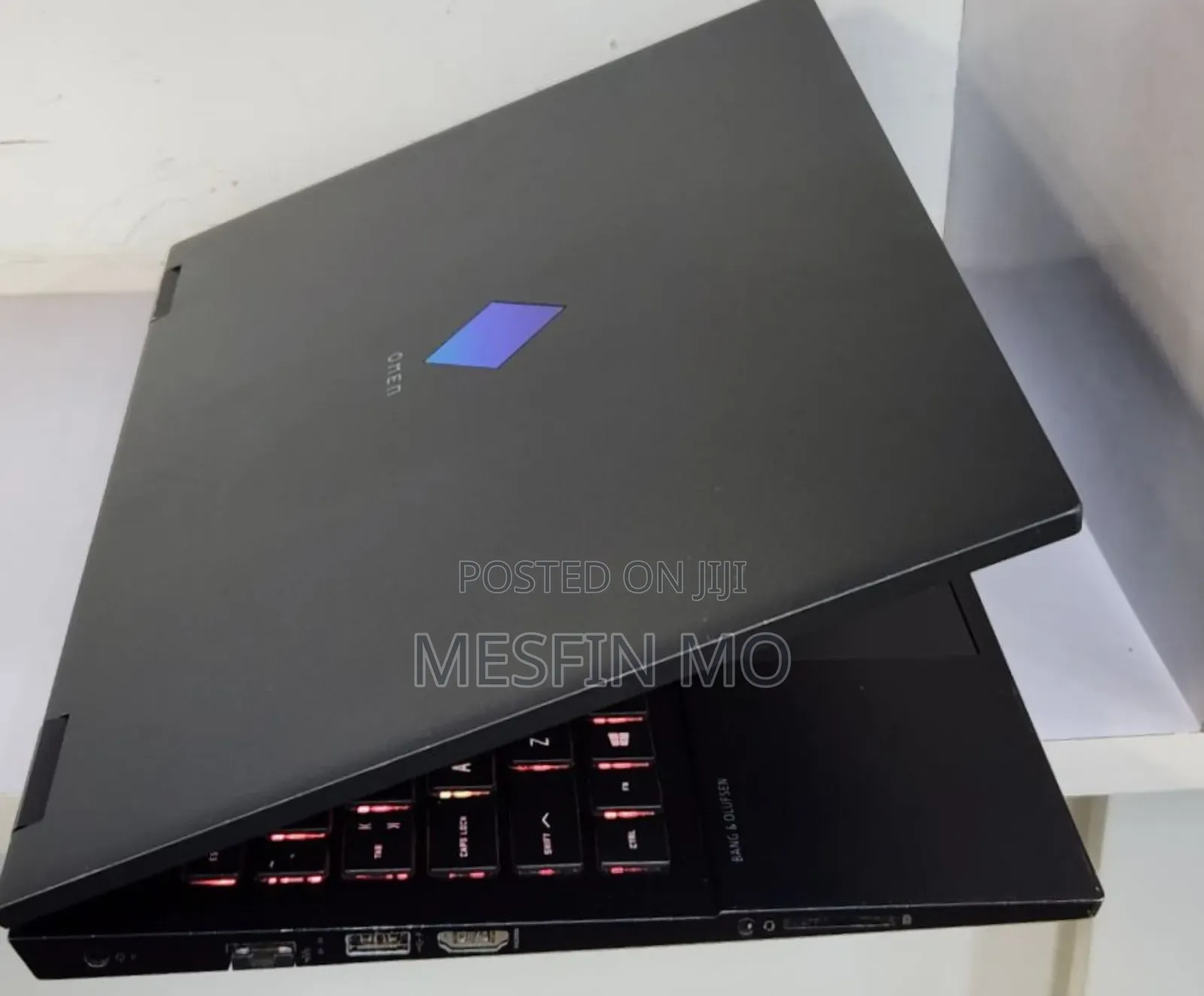 New Laptop HP Omen 15 16GB AMD Ryzen 7 SSD 512GB