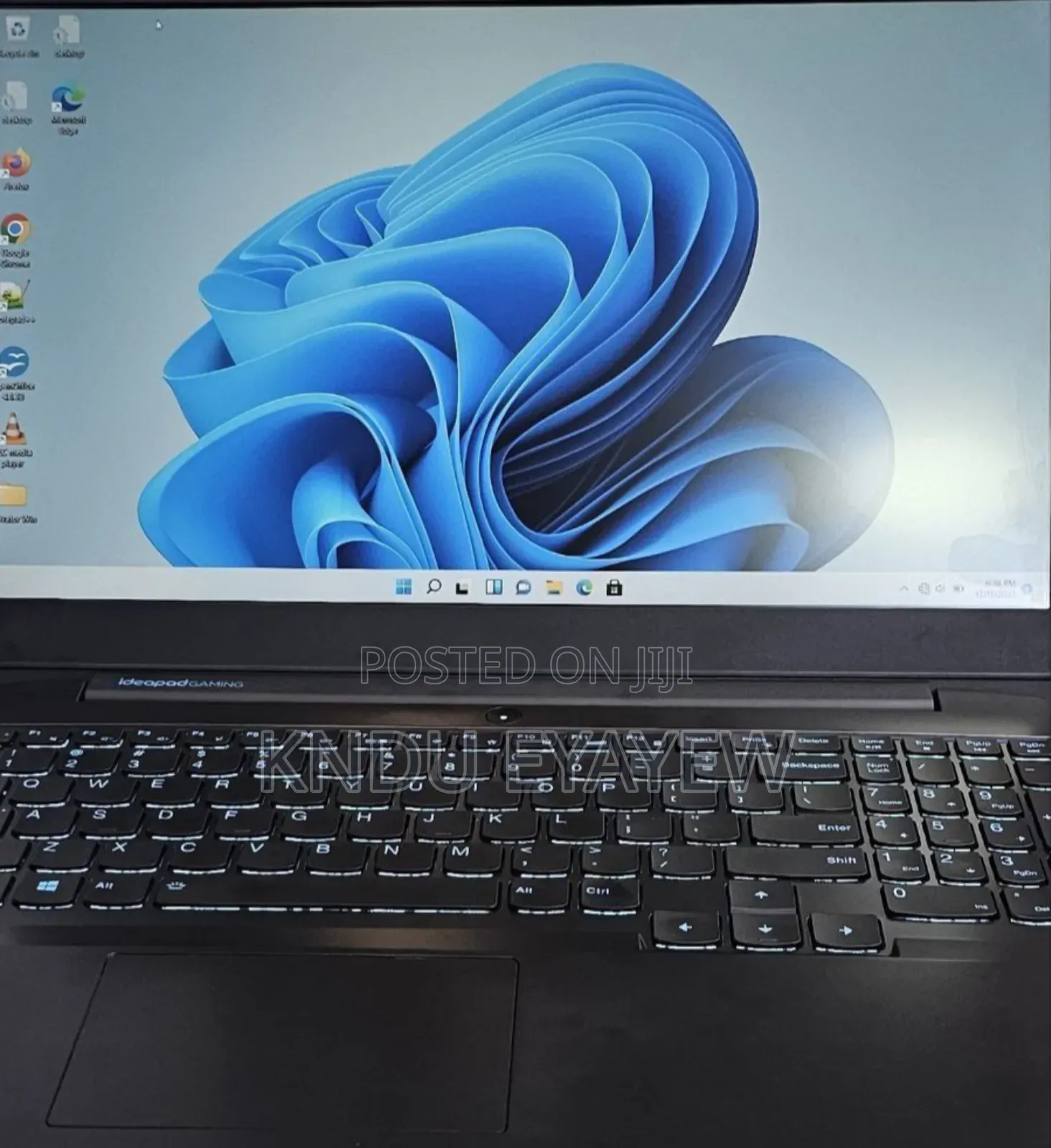 New Laptop Lenovo 16GB Intel Core Ultra 7 SSD 512GB