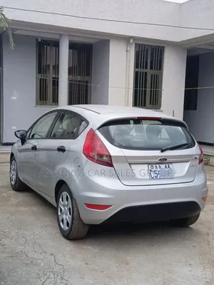 Ford Fiesta 2012 Silver