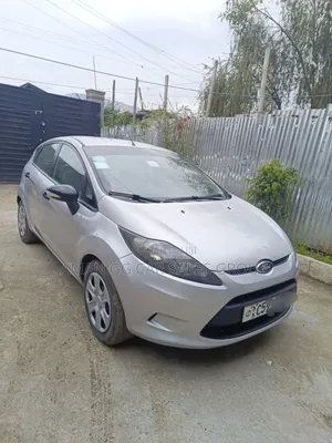 Ford Fiesta 2012 Silver