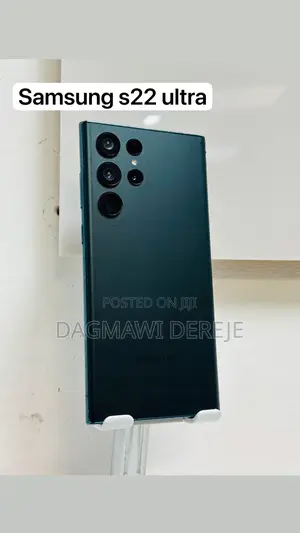 Photo - New Samsung Galaxy S22 Ultra 512 GB Green
