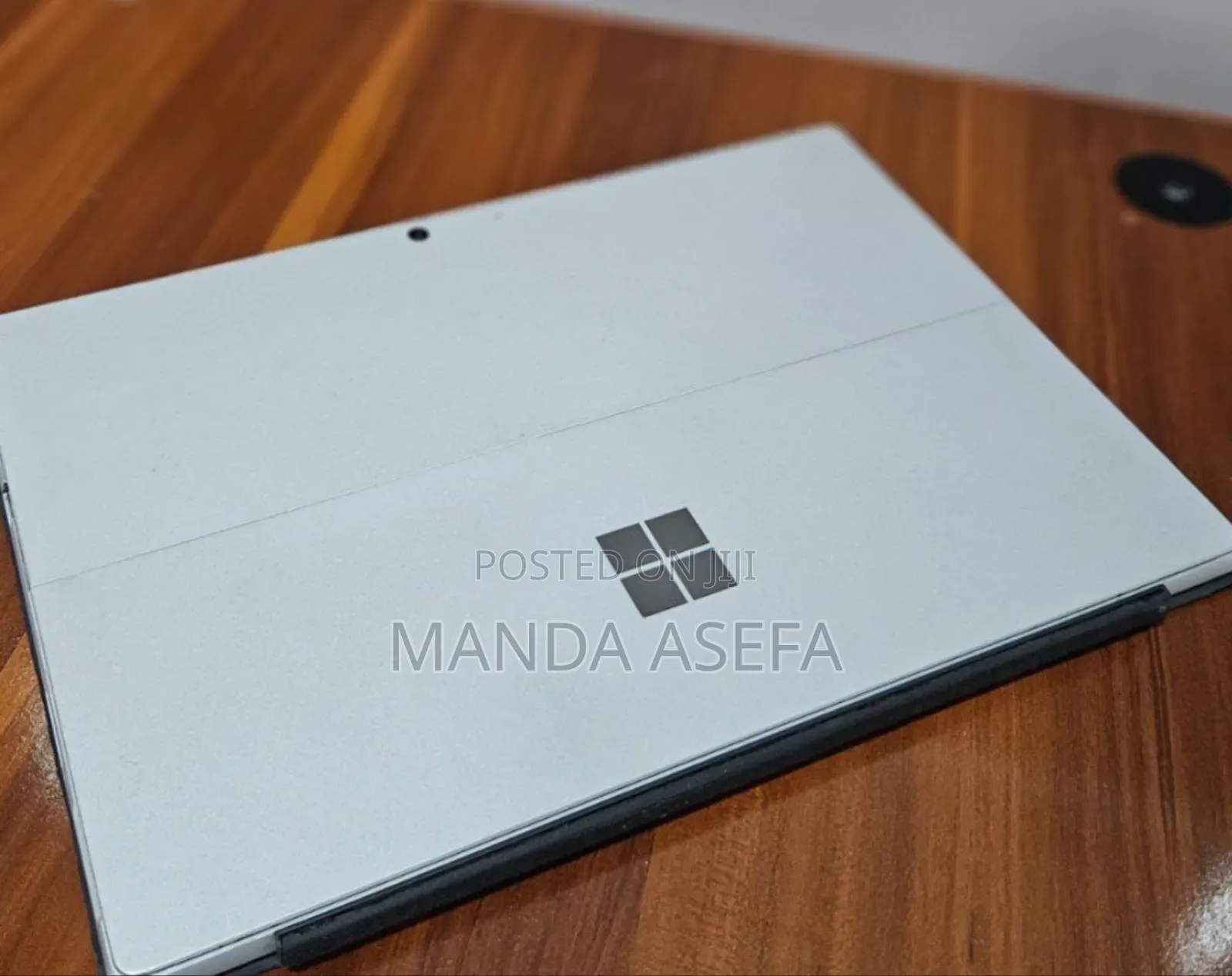 New Laptop Microsoft Surface Pro 7 8GB Intel Core I7 SSD 128GB