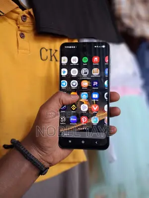 Photo - Samsung Galaxy A16 128 GB Black