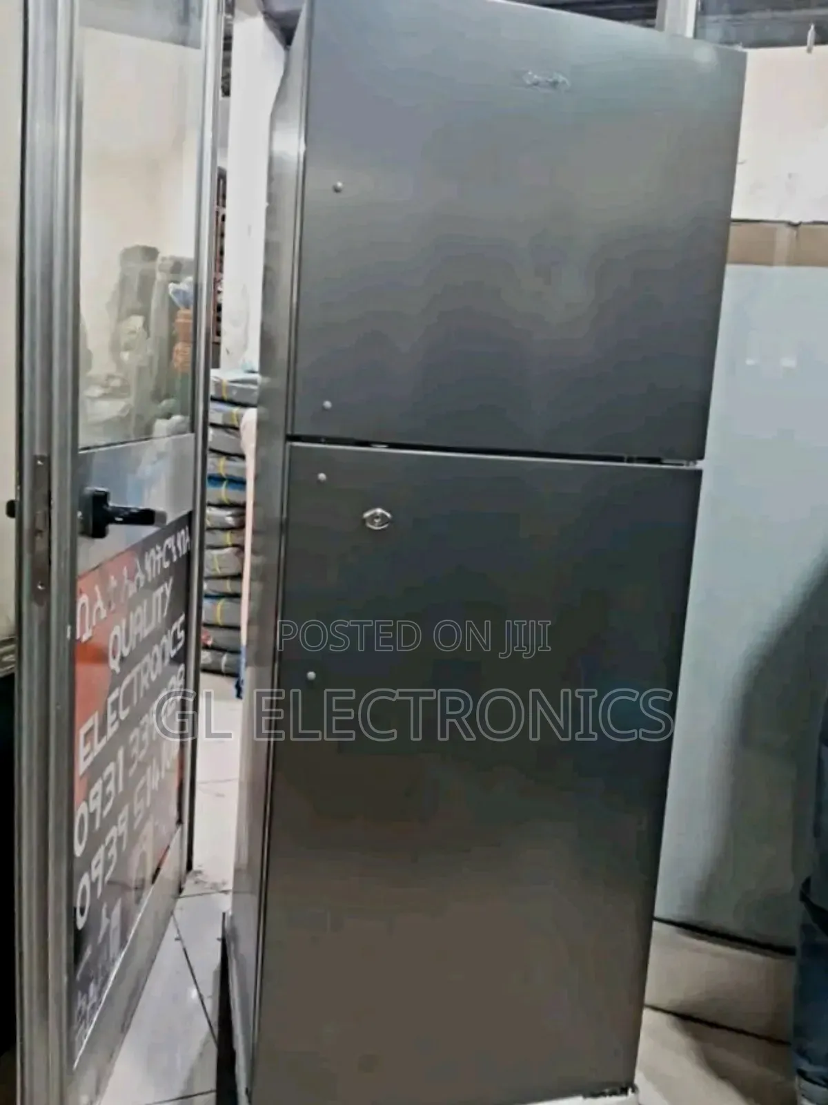 Orbit Refergrator 350l Fun System