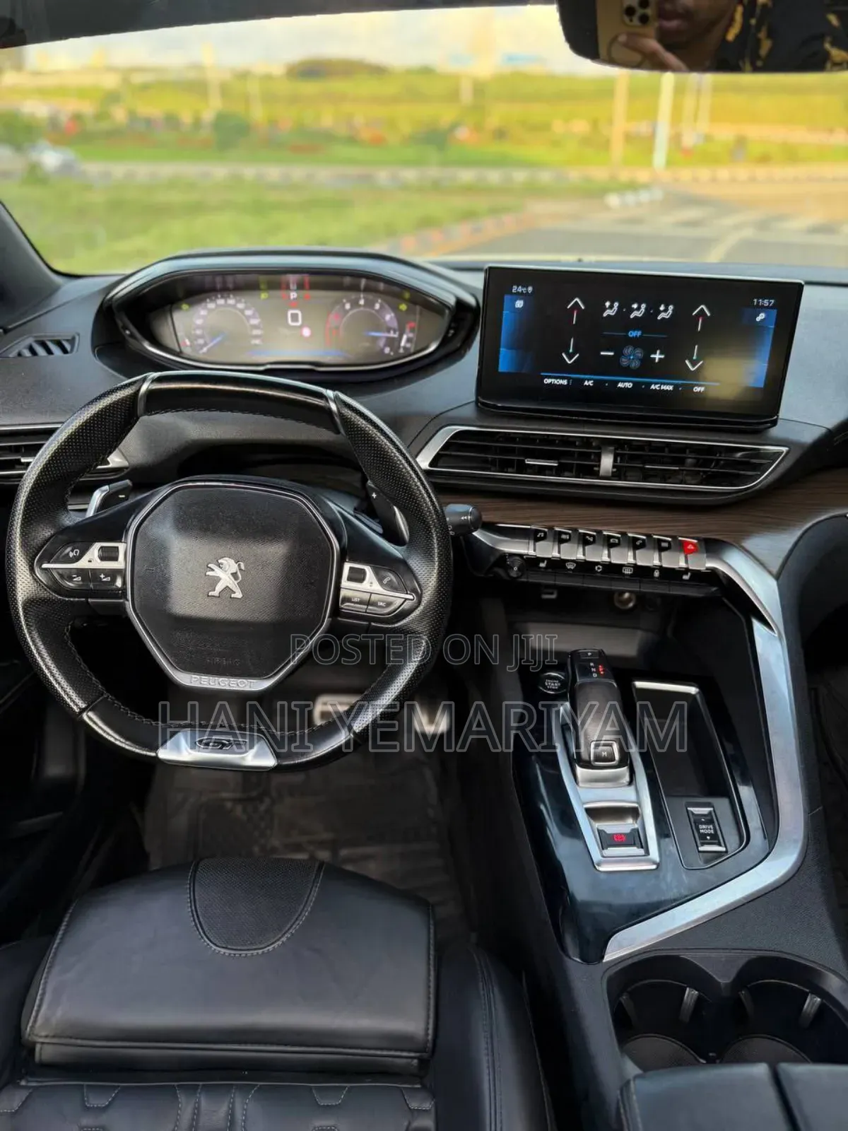 Peugeot 5008 2022 White