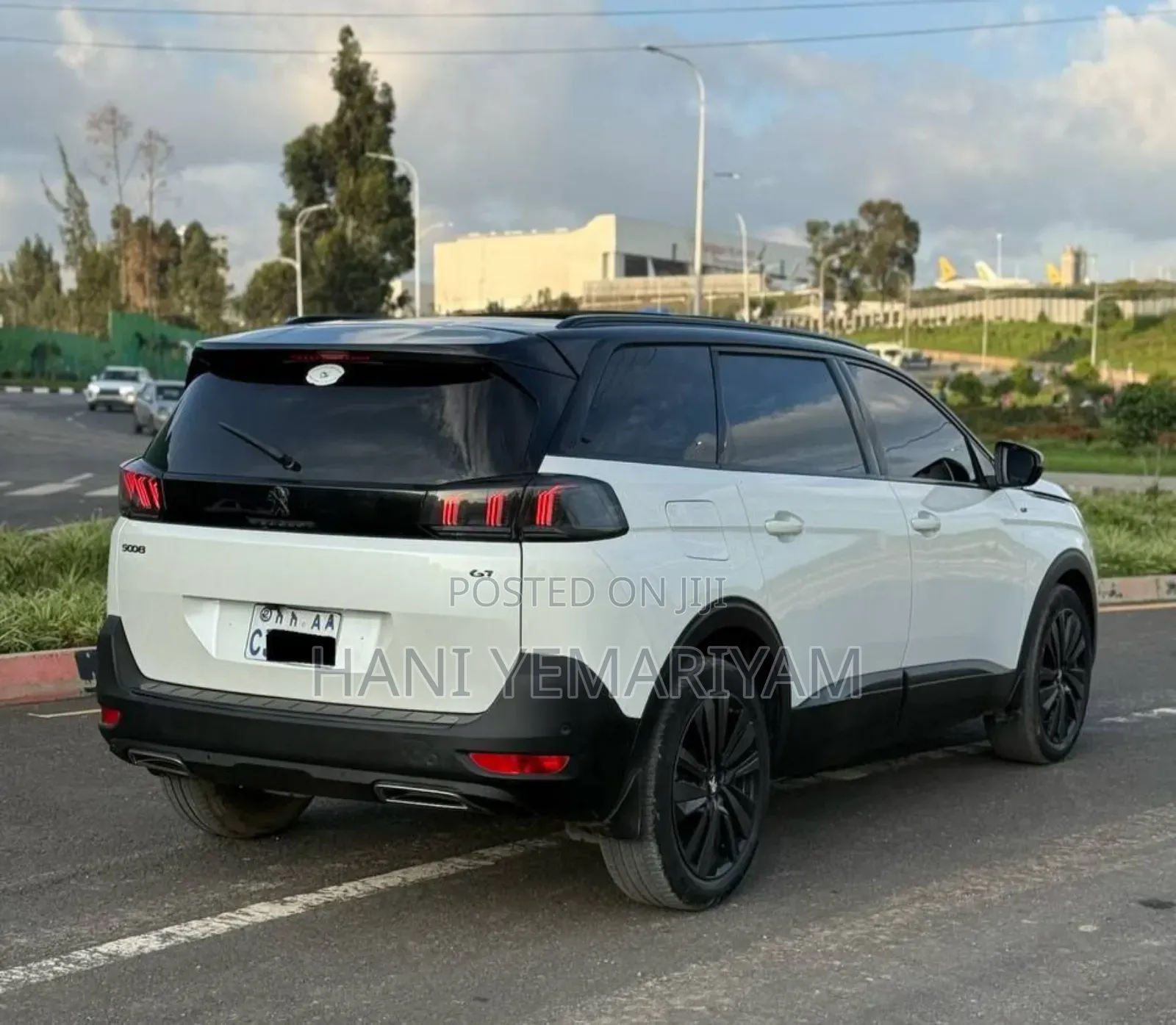 Peugeot 5008 2022 White