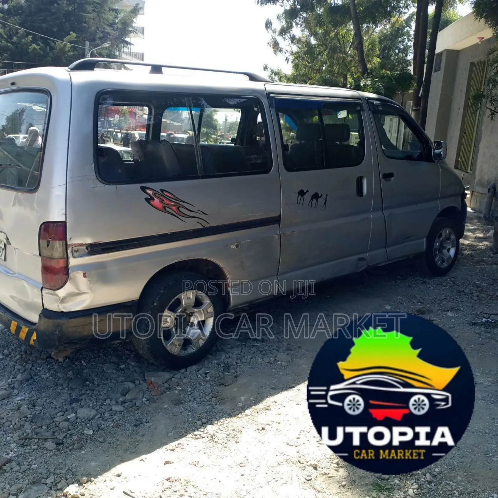 Toyota HiAce 2001 Silver