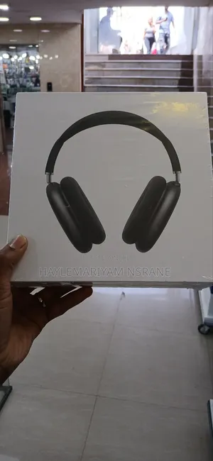 Photo - Airpods Max