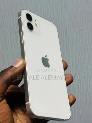 Photo - Apple iPhone 12 64 GB White