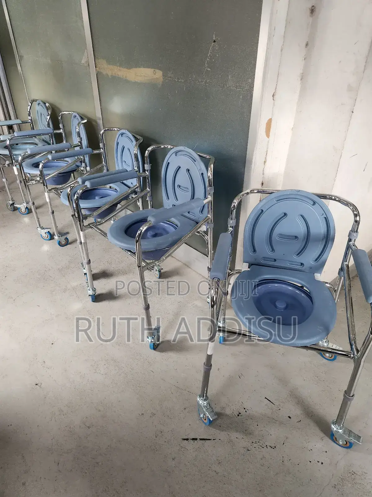 Wheelchair建立toilet Wheelchair痲我commode Wheelchair宛如poty Wheelchair New