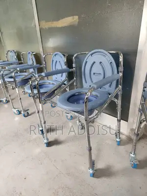Commode Wheelchair使命mini Wheels Wheelchair輕微commode Wheelchair Medical